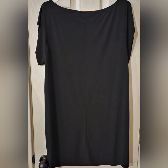 BISOU BISOU Pullover Stretch Dress, Black w/Blue Floral design  - 14 - Picture 3 of 4